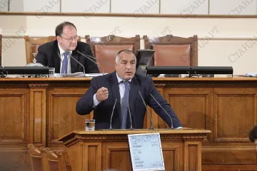 Борисов с 3 варианта за управление