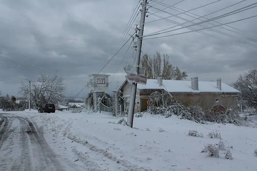 Пуснаха пътя край Шипка