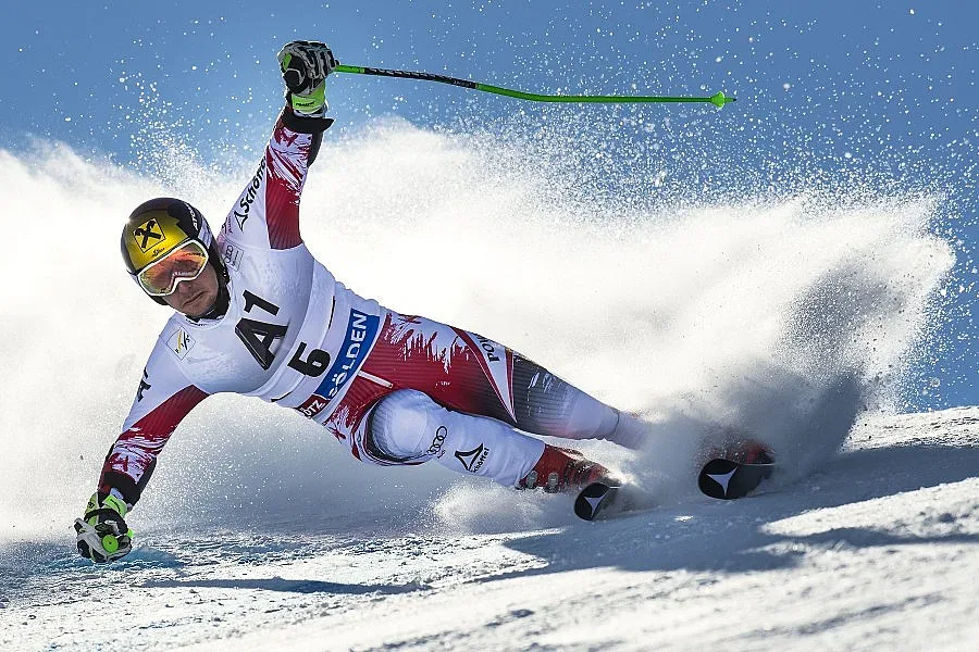 Хиршер спечели гигантския слалом в Зьолден