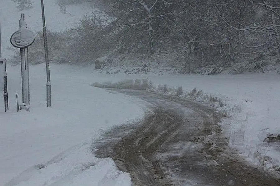 14 туристи са блокирани на Карандила