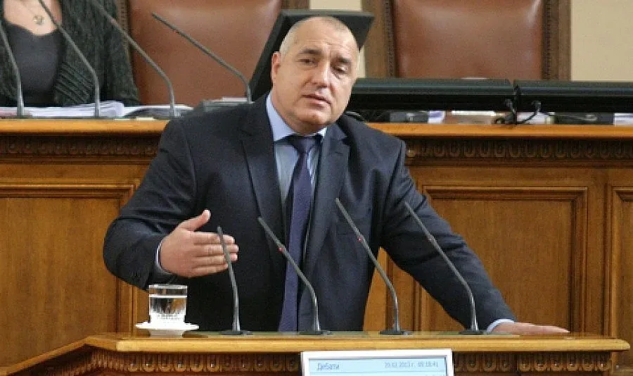 ГЕРБ, съспенсът и Буридановото магаре