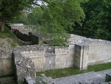 Отложиха императорска битка заради лошото време