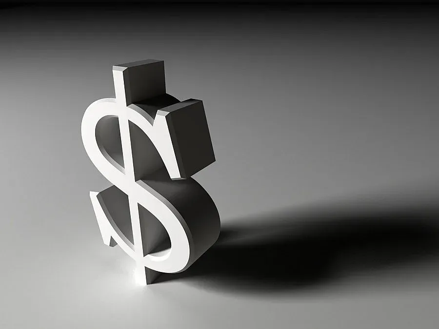 Колко високо се цели доларът спрямо лева?