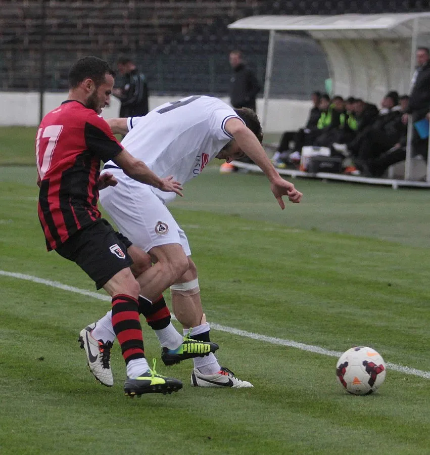 Камбуров попиля "Славия"