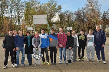 "Чудесата" зарадваха ученици в Монтана