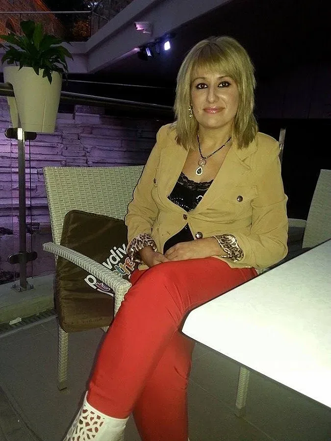 Анна Баракова - Късметлийката от крайния квартал