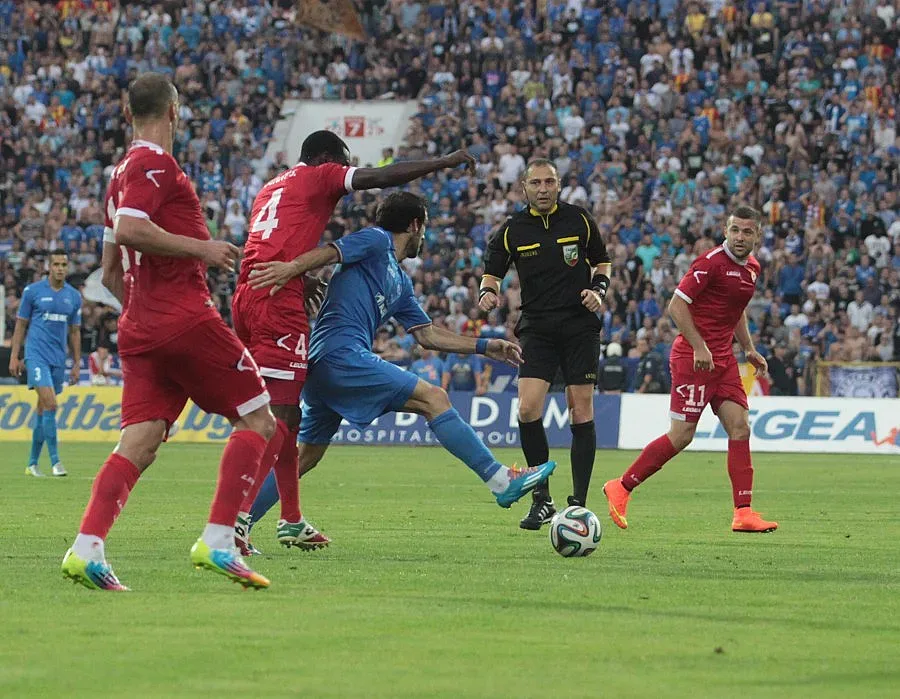 Ясно кой ще ръководи Вечното дерби 