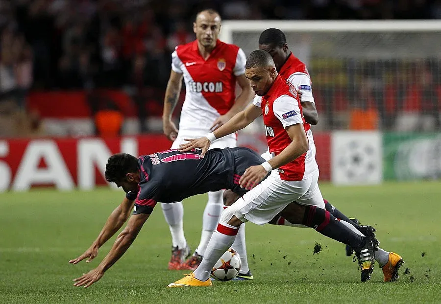 Бербо с контузия при завръщането си на терена