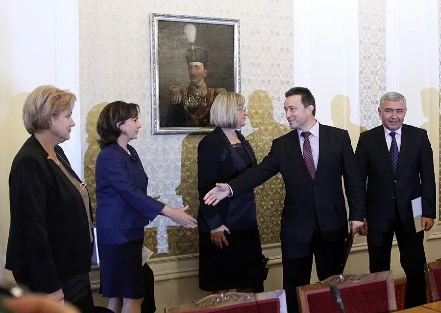 Совалки през час за коалиция "Меркел"