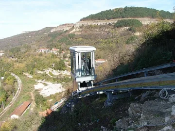 Изследват в Станфорд зъба на деспот Слав