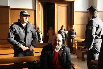 Чеци се бои от бесило в килията