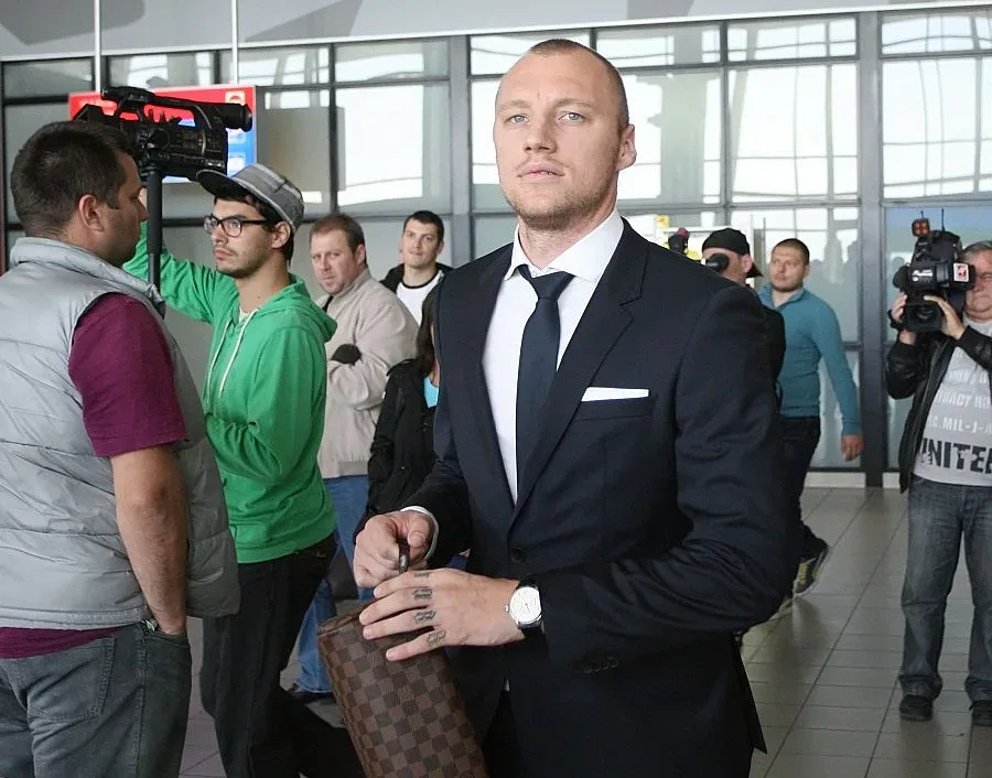 Реферът за мача Лудогорец - Базел се засече на летището с швейцарците