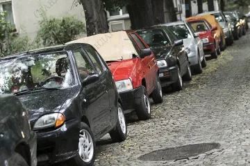 Очакват до 5% поскъпване на застраховките на коли