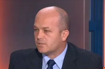 Социалисти искат образователен ценз за избирателите