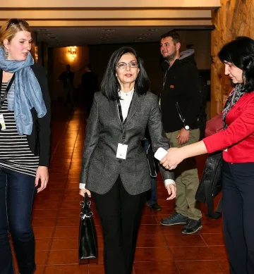 Кунева: На следващите преговори ще сме с единна позиция