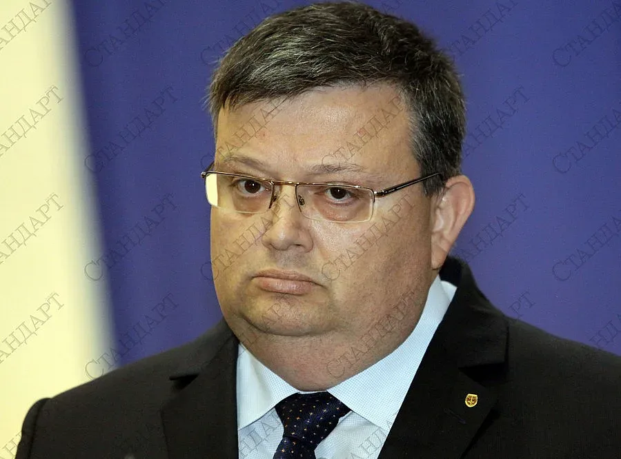 Цацаров: Къде е държавата?