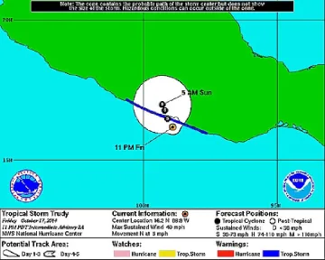 Тропическата буря „Труди” надвисна над Мексико