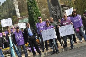 И миньори бранят с бунт ранното пенсиониране (ОБЗОР)