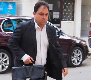 Марешки обжалва заповедта за ареста си