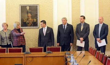 ГЕРБ и ББЦ със сериозни различия, коалиция няма да има