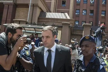 Писториус да лежи поне 10 години иска прокуратурата