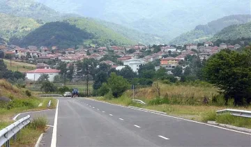 Чужденци отиват на съд, преминали незаконно границата