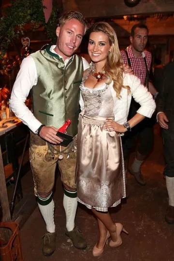 Рогоносец на съд заради Йозил