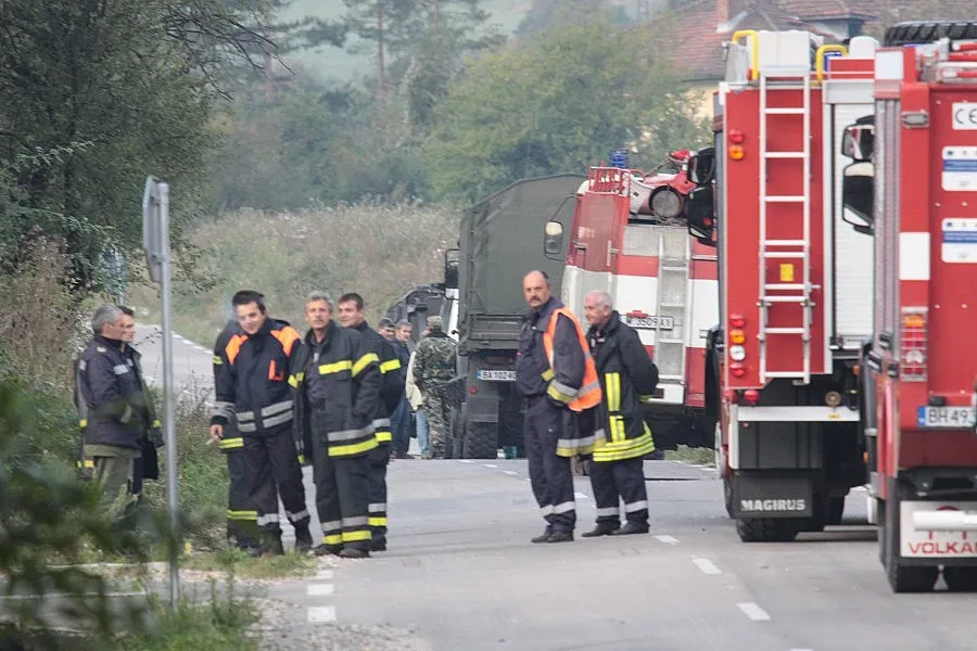 Три версии за взрива в Горни Лом