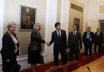 Преговорите между ГЕРБ и РБ приключиха без успех