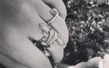 Маша показа пръстена от Гришо