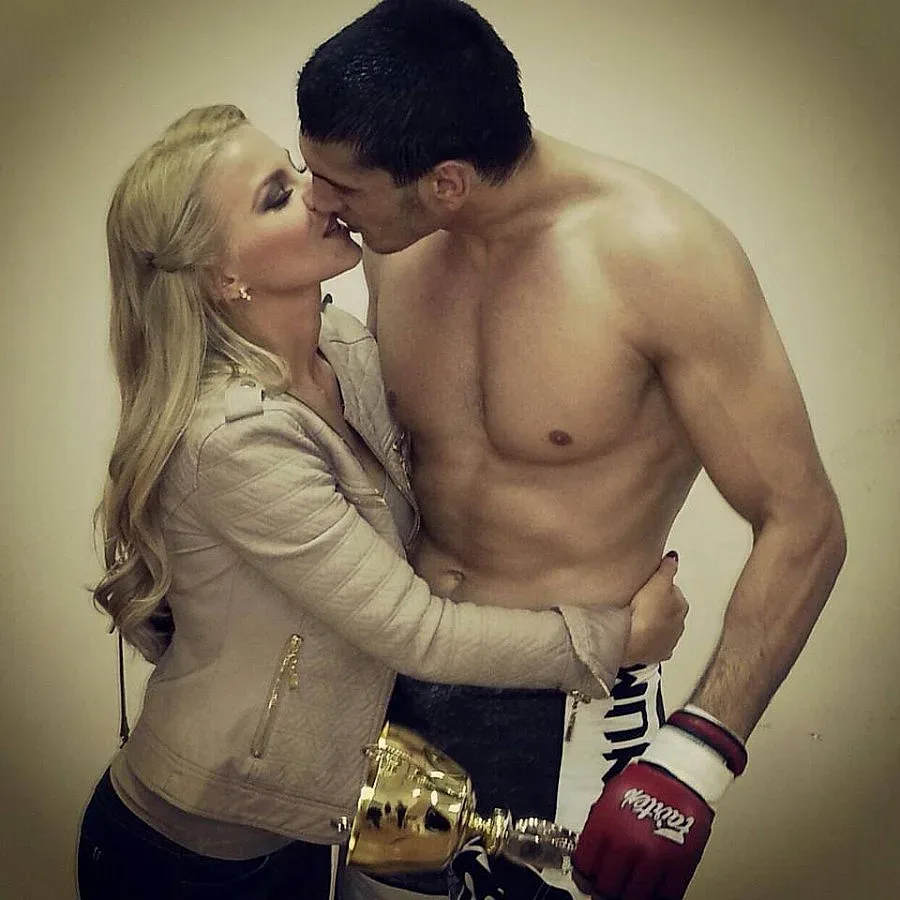 Десислава репетира за второ 