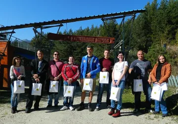 Мечките от Белица получиха тон храна от "Кемпински" в Банско