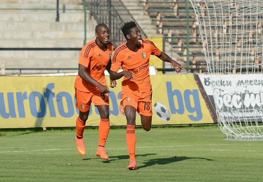 Сектор Г призова: Без расизъм срещу Косоко и Менди