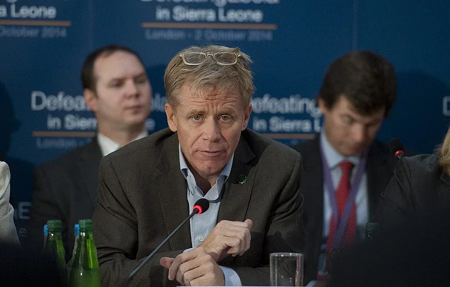 СЗО: По 10 000 случая на ебола седмично до Коледа