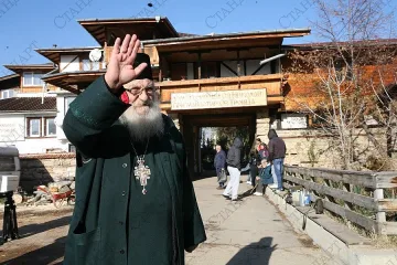 Отец Иван пострада в катастрофа