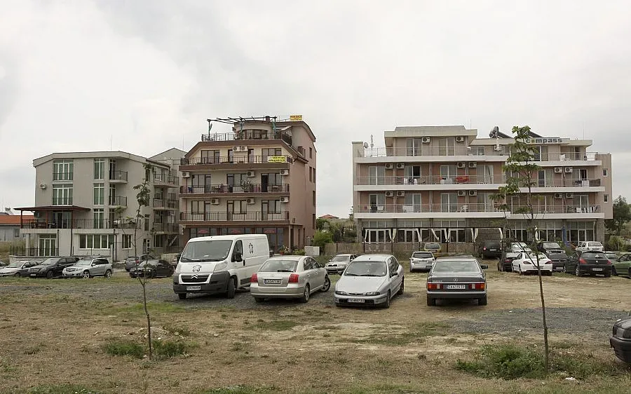 Брокери: КТБ диктува пазара на имоти