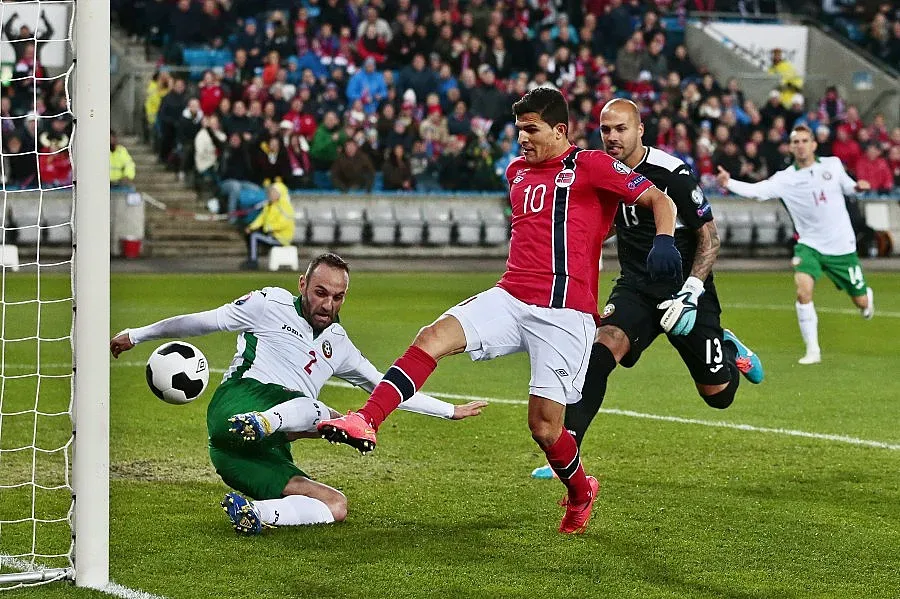 Мъка по футбола мори кинаджиите