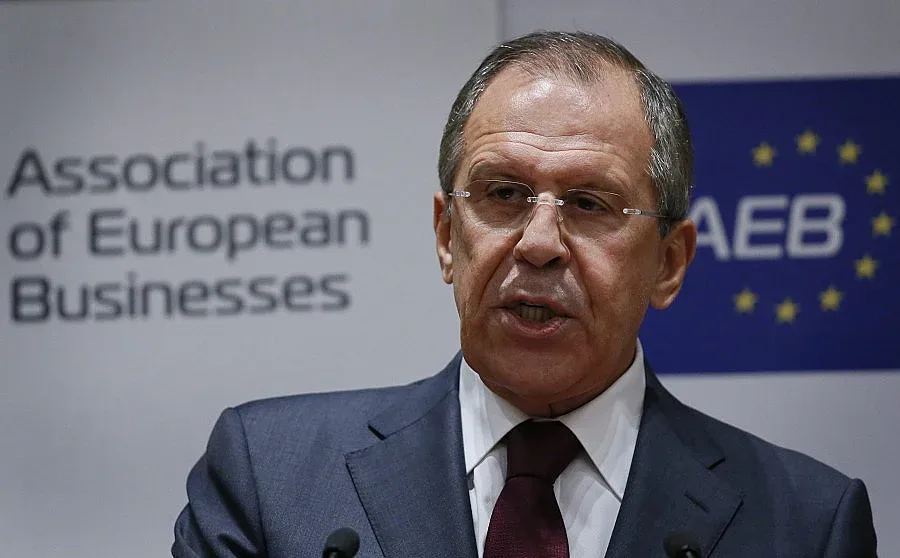 Лавров: Европа няма да издържи дълго без руски газ