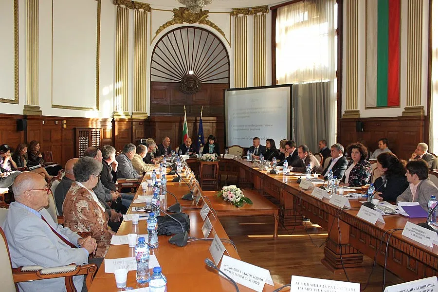 МЗХ ще улеснява достъпа на малките производители до пазара