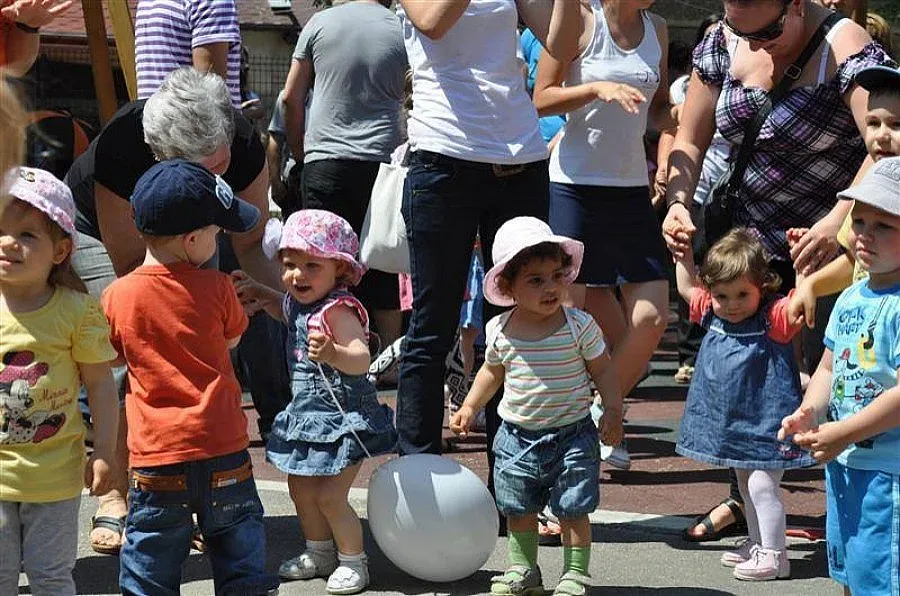 Отвориха инфекциозно отделение заради много болни деца