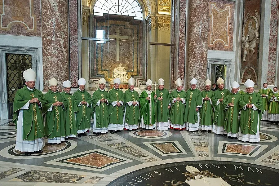 Ватиканът рязко зави по въпроса за хомосексуалността