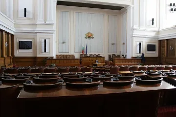 13/13 мести преговорите