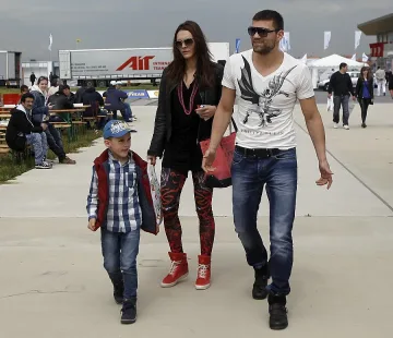 Пулев опериран по спешност