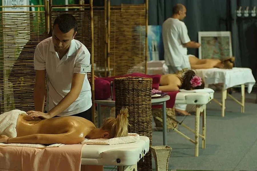 Масаж на 5000 години в Експото