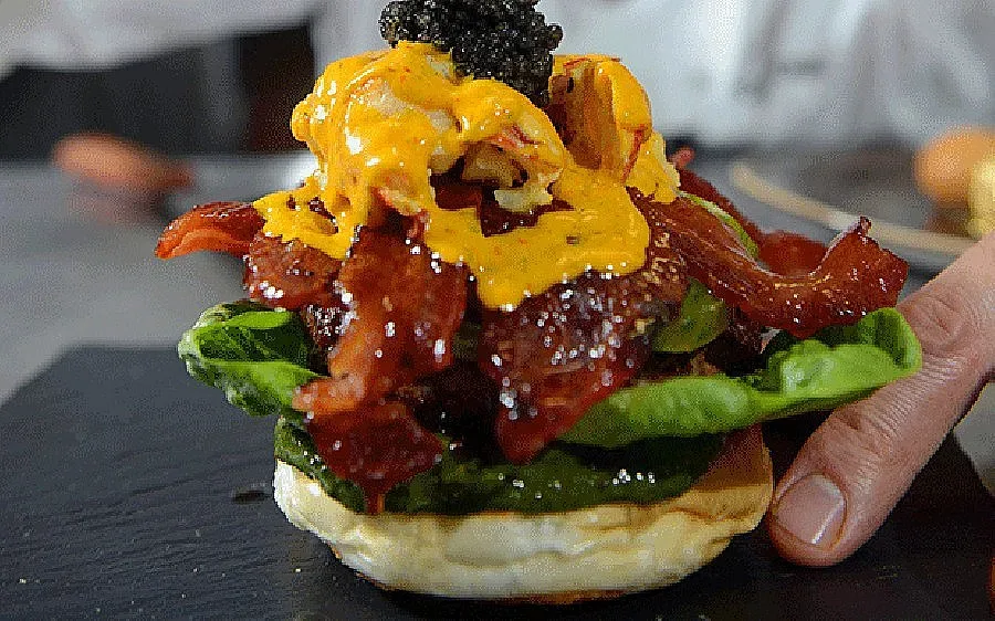 В Лондон пуснаха бургер за 1100 паунда