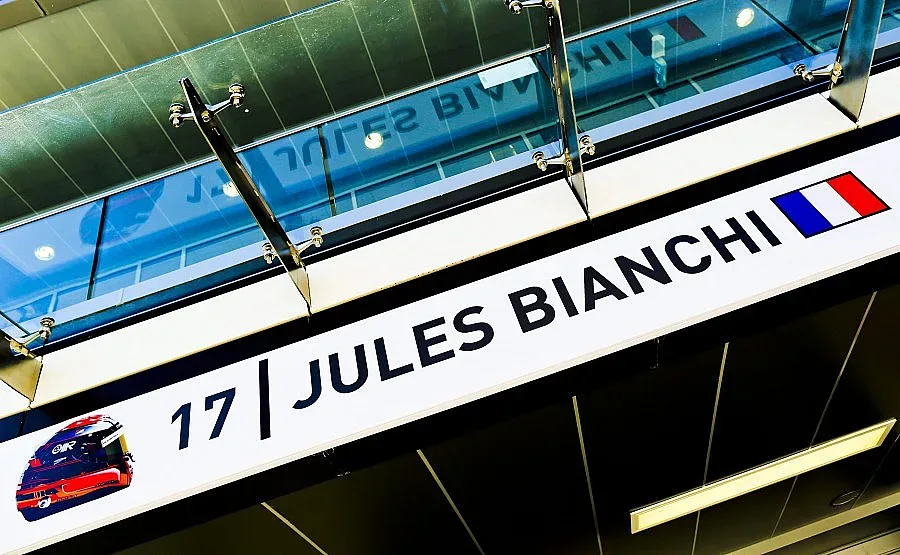 Няма да сменят Бианки за Сочи