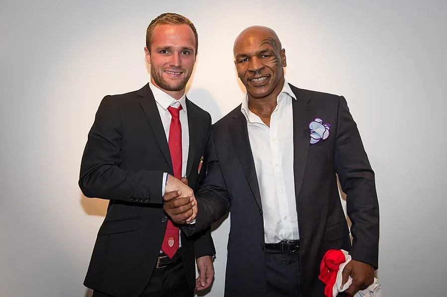 Майк Тайсън отиде при Бербо в "Монако"