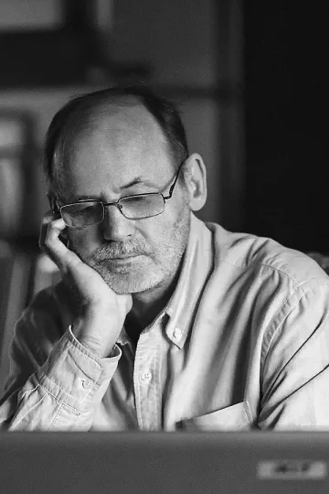 Недялко Славов: Светът не е ливада за голф