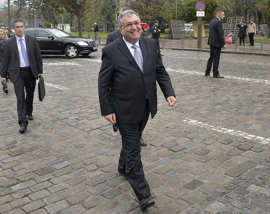 Близнашки се срещна с помощник-генералния секретар на НАТО по отбранителната политика