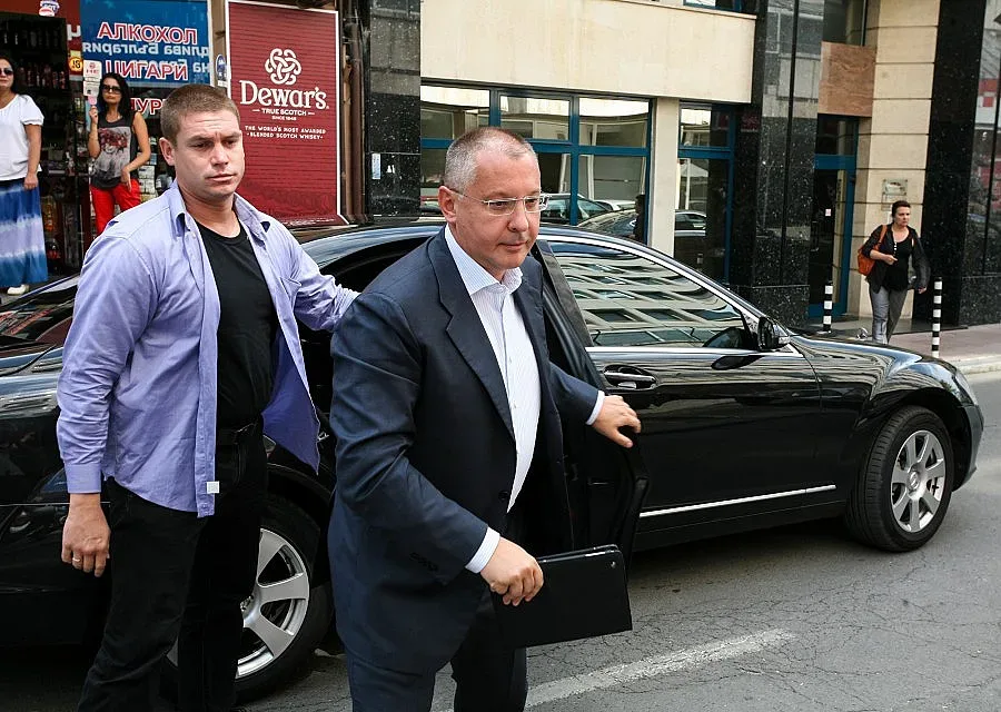 Станишев: Коалиция на ГЕРБ, голяма коалиция, или нови избори